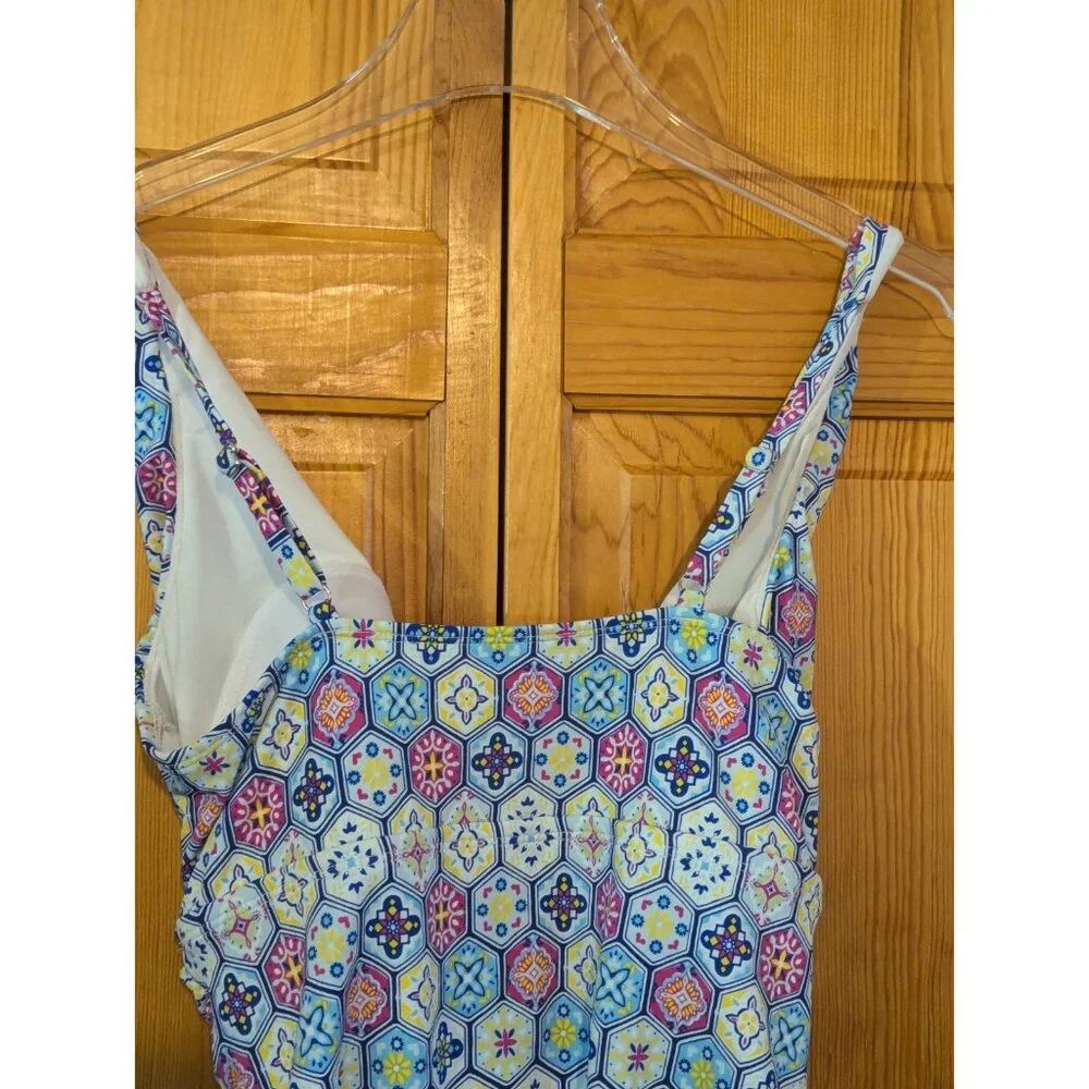 Bal Barbour Womens Swimsuit 14‎ One Piece V Neck, Blue & White Geometric - Picture 8 of 16